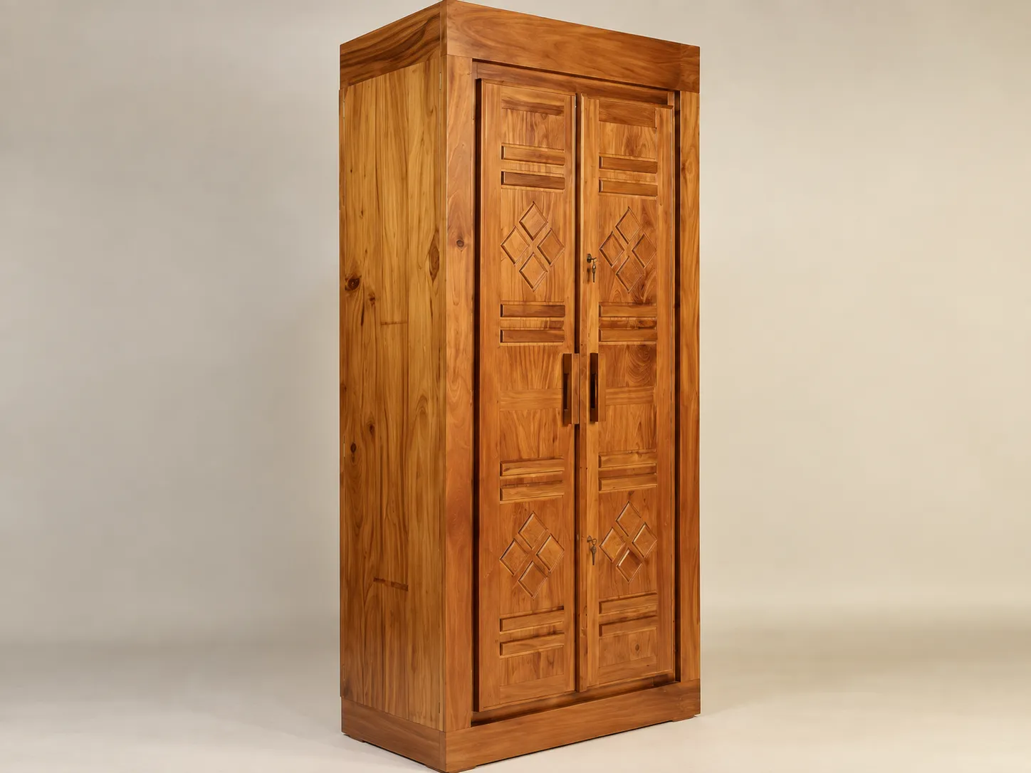 Kallingal Full Dressing Mirror Wardrobe 14 - Teak Dressing Wardrobe Kallingal bedroom almirah with expansive full dressing mirror and solid teak frame